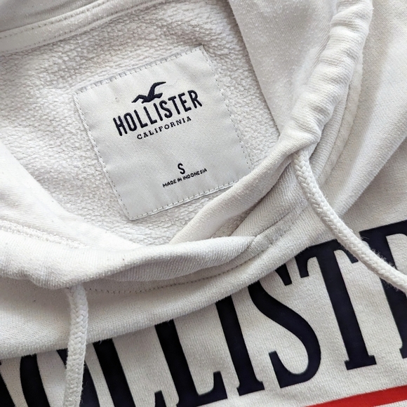 Hollister Tops - Hollister Southern California Hoodie